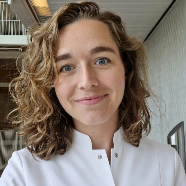 Dr Merel Smit-Bissahou, MD, PhD